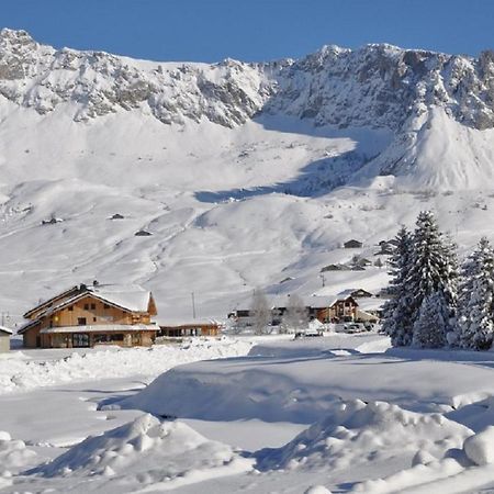 Les Roches 1500 Hotel Mieussy Bagian luar foto