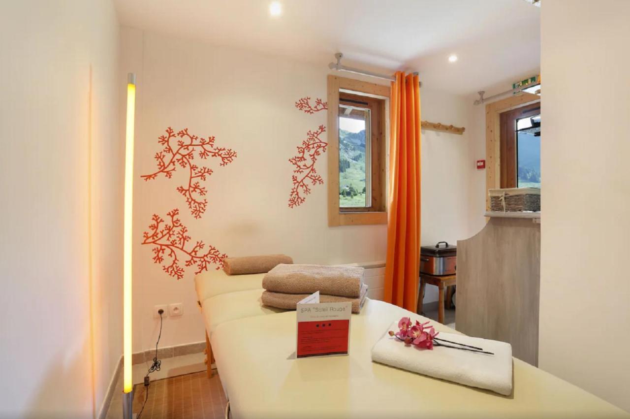 Les Roches 1500 Hotel Mieussy Bagian luar foto