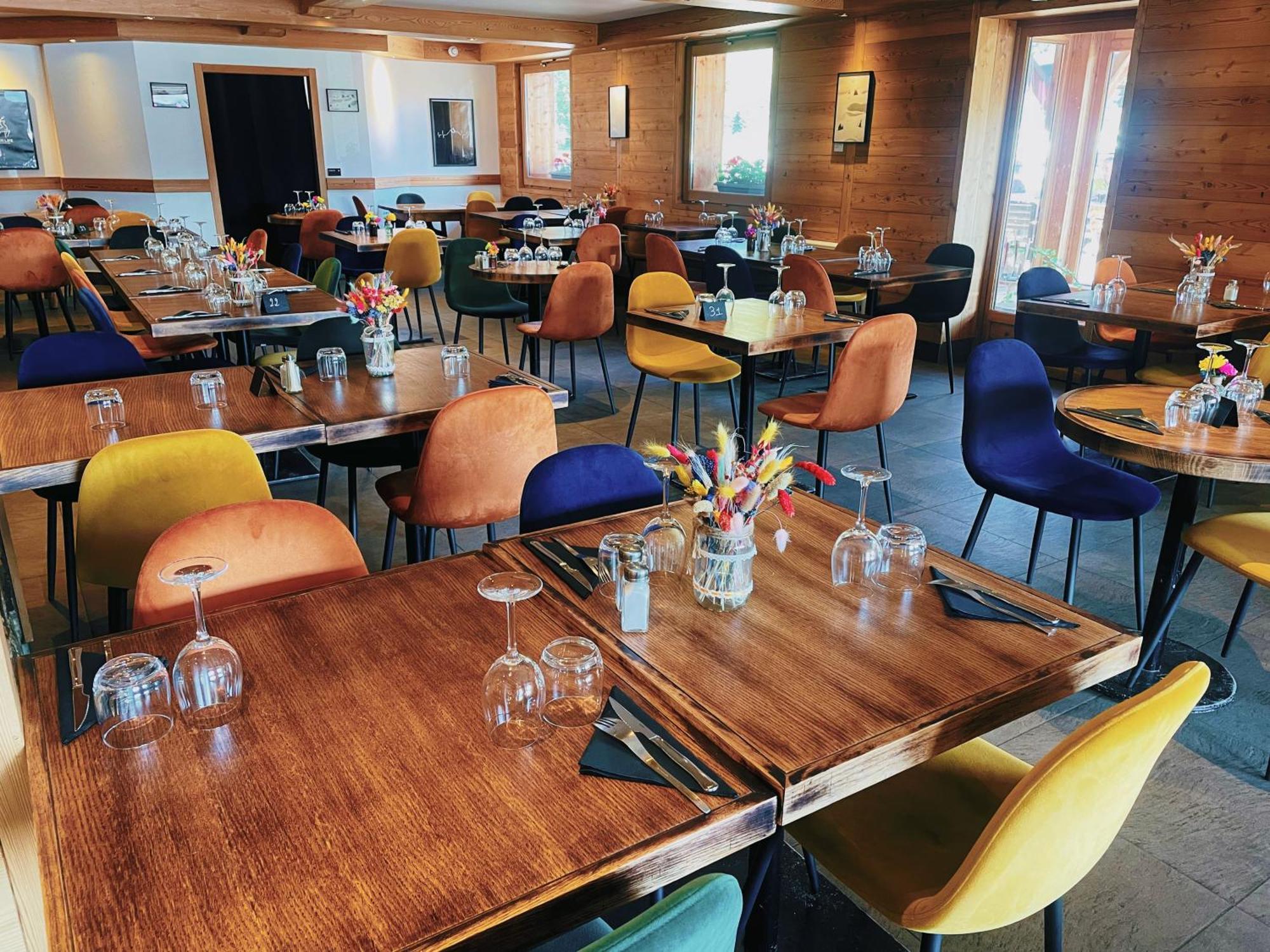 Les Roches 1500 Hotel Mieussy Bagian luar foto